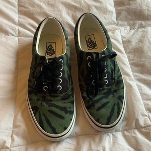 Vans Green & Black Tie Dye Shoes Sz 9